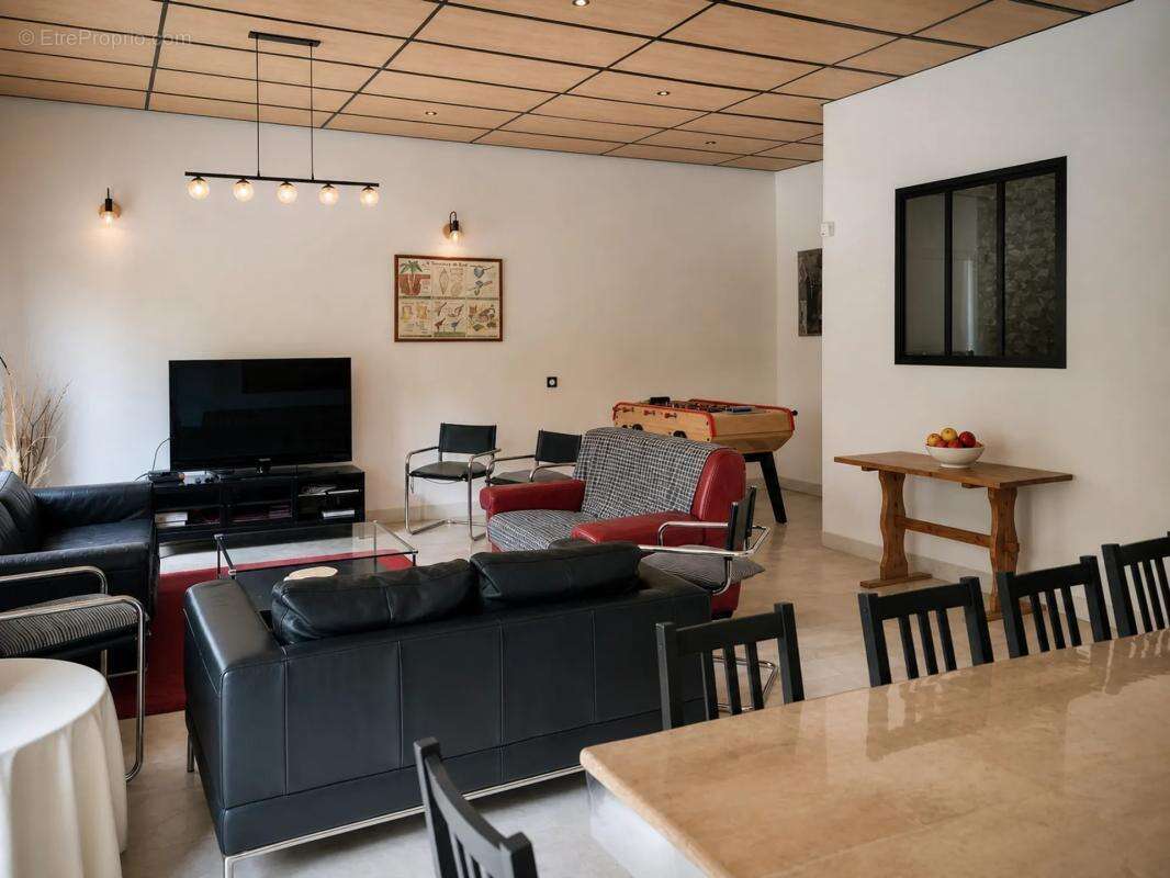 Propriété 2 maisons grand jardin gare a pied 191m²+206m² - photo 5