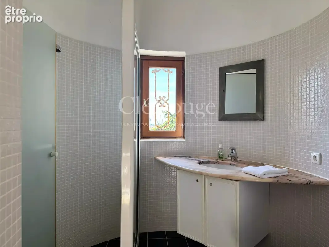 Entre Eymet et Marmande - Château à tourelles du XIXe entièrement restauré, piscine chauffée et 2,7 ha - photo 19