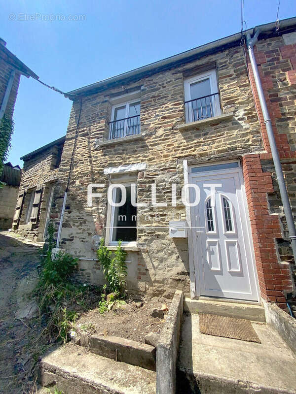 Appartement à CONDE-SUR-NOIREAU