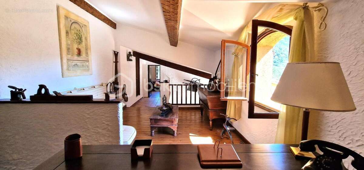 Maison à LA TURBIE