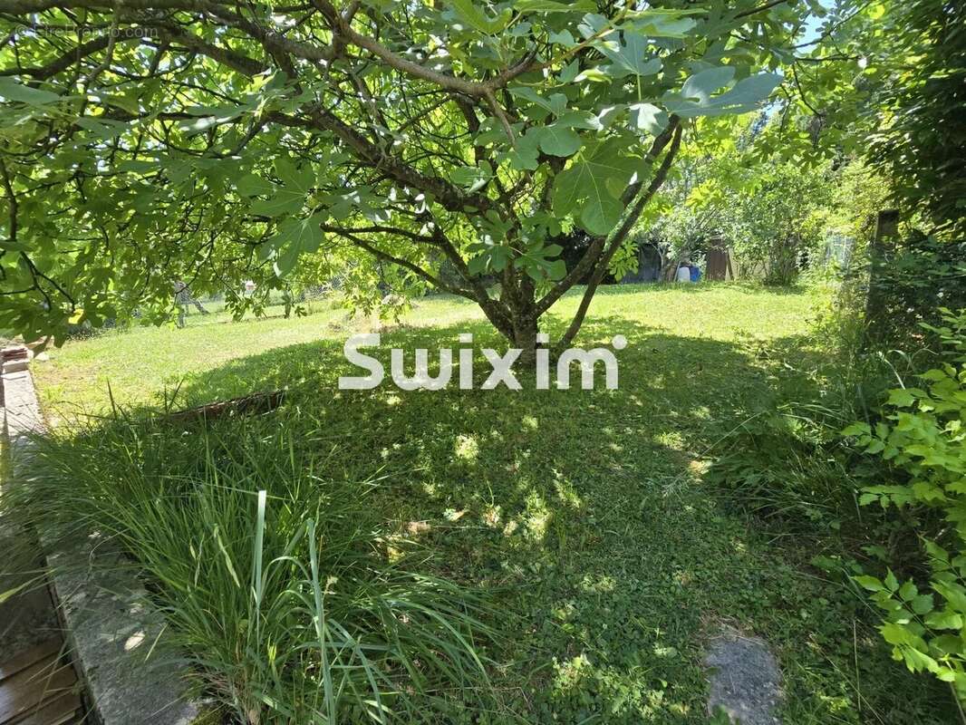 Maison à LONS-LE-SAUNIER