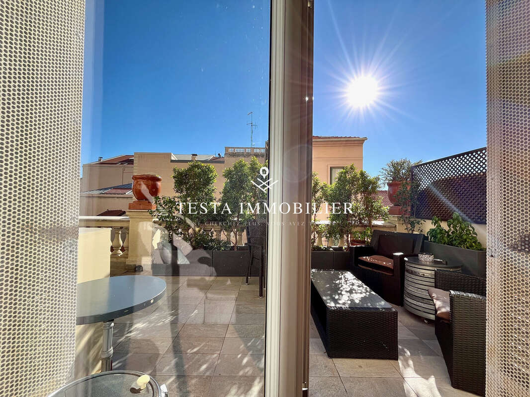 Menton centre - palace - 3 pieces 87m2 - terrasse 50 m2 - photo 16