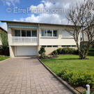 Maison à CHATEL-SAINT-GERMAIN
