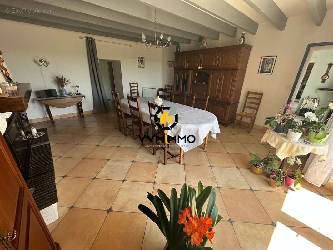 Maison à LE LOROUX-BOTTEREAU