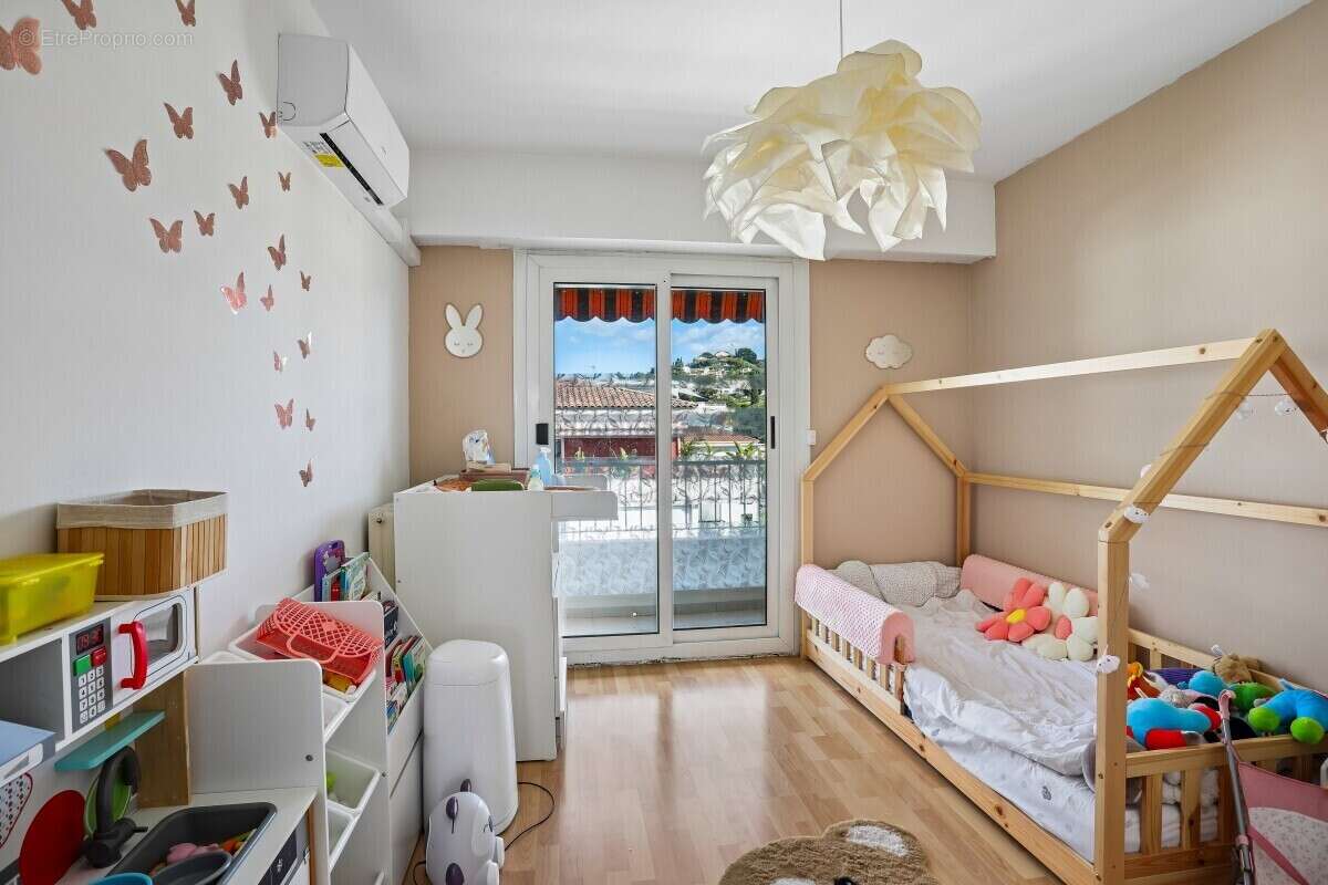 Appartement à CAGNES-SUR-MER