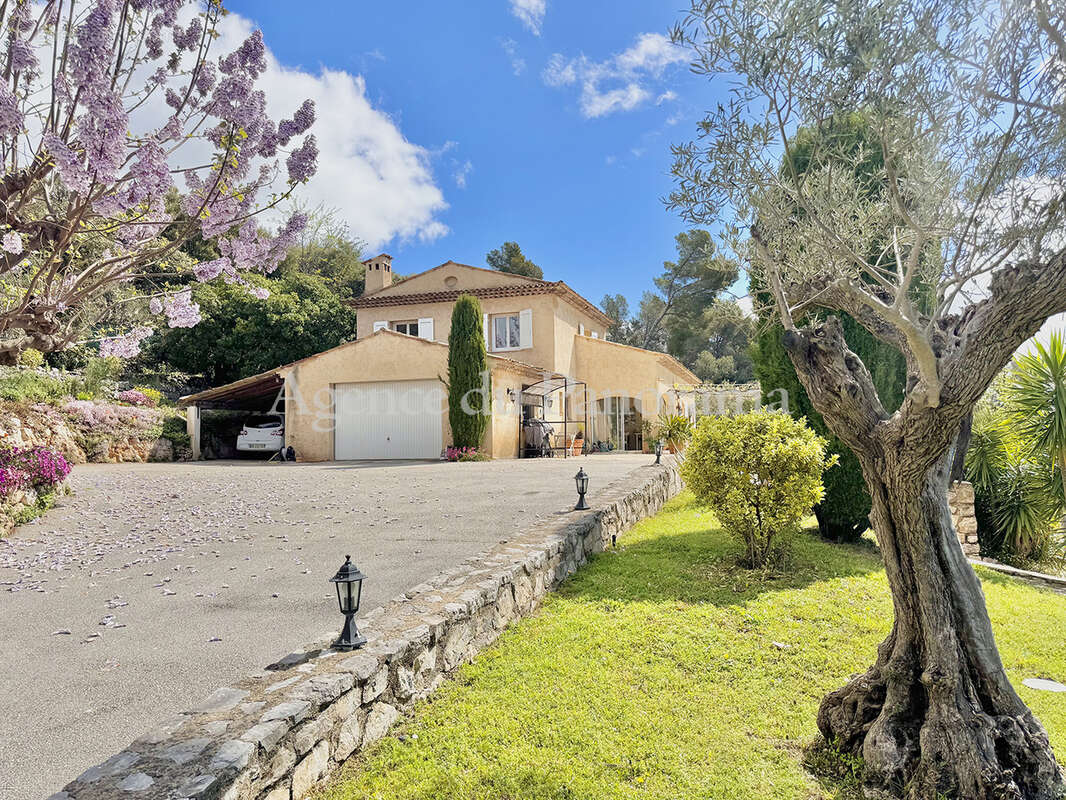 Magnifique propriete lovee dans un ecrin de verdure - photo 14