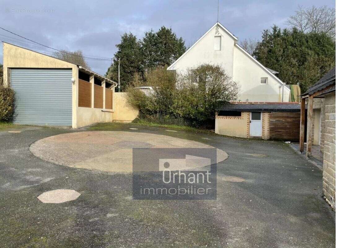 Maison à SAINT-NOLFF