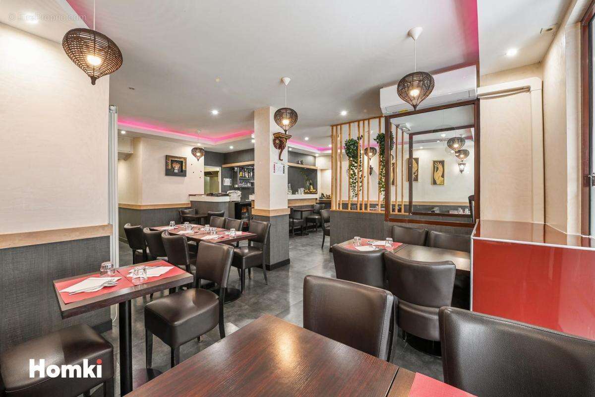 Local commercial T4 de 97 m² à Puteaux 92800, Rue Jean Jaurès - photo 4