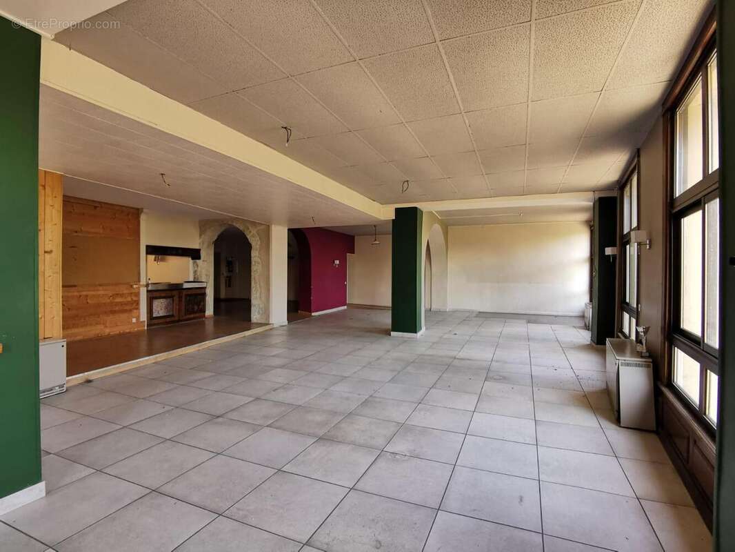 Commerce 291 m² à Aubenas  - photo 6