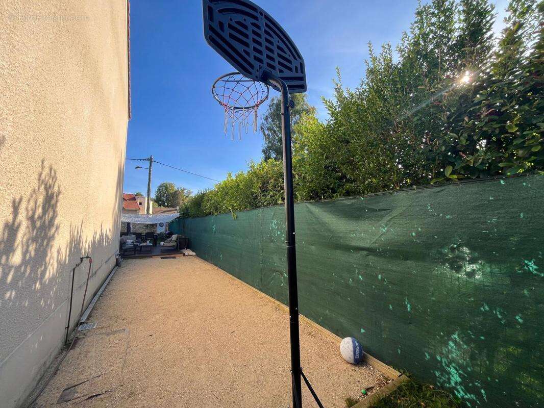 Maison à RAMBOUILLET