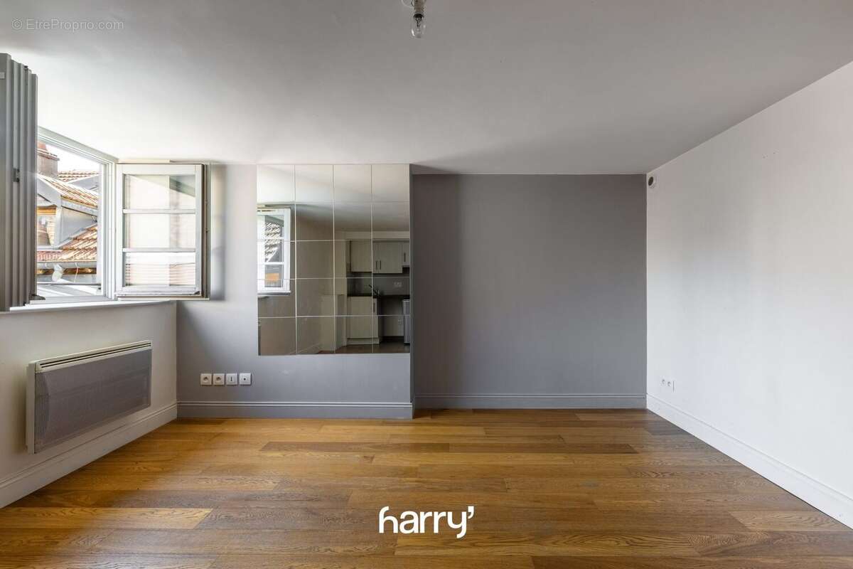 Appartement 30 m² à Besancon  - photo 2