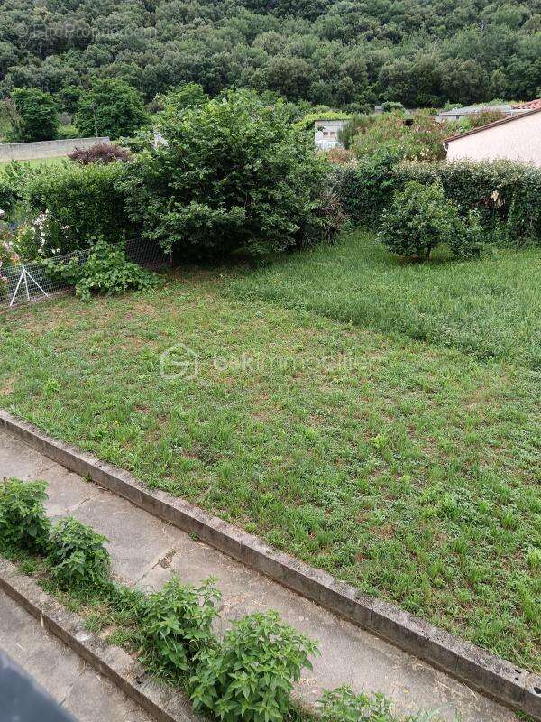 Ensemble immobilier avec appartements / terrasses / jardin / garages reynes 66400 - photo 17
