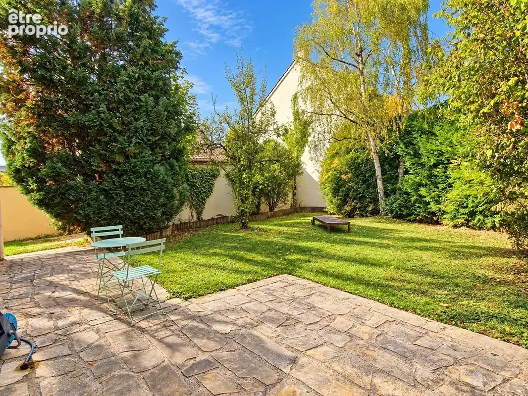 Maison 6 pièces 111 m² à vendre à Chateaufort (78117) - photo 13