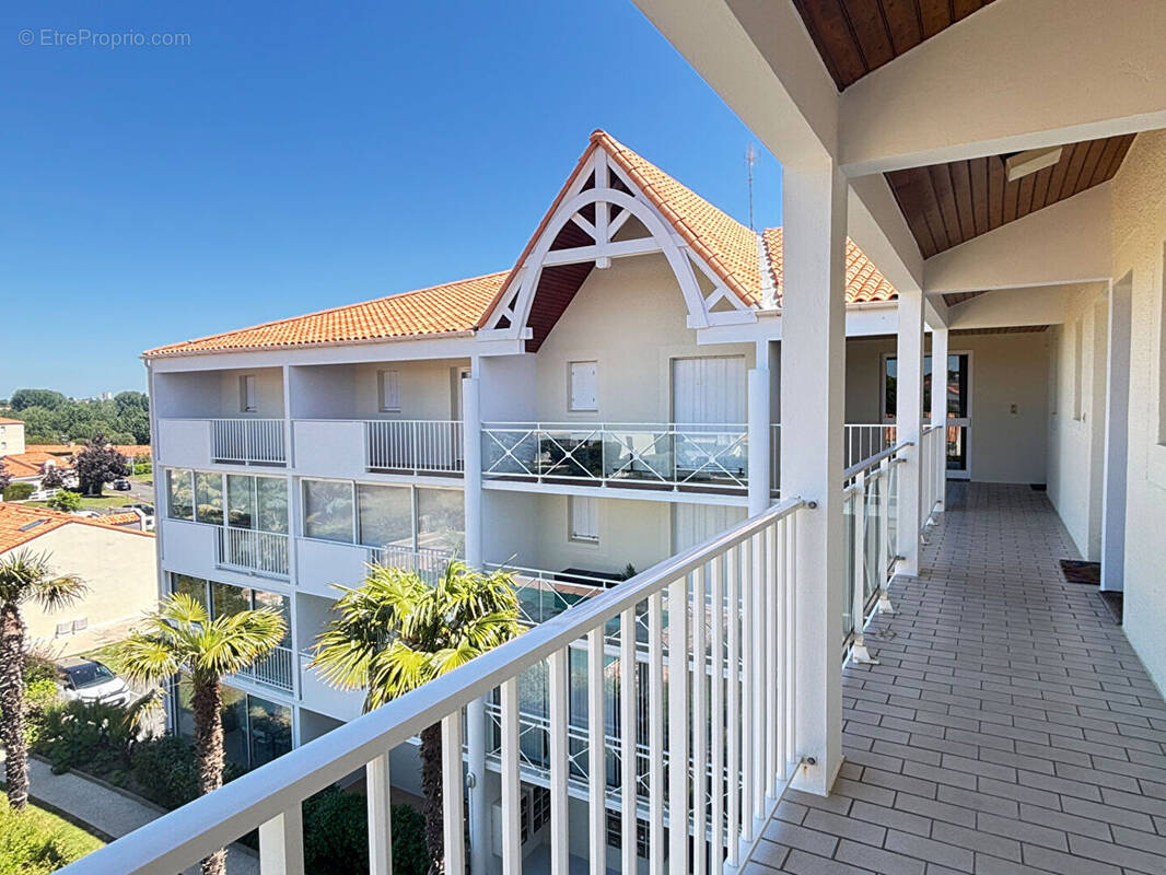 Appartement à VAUX-SUR-MER