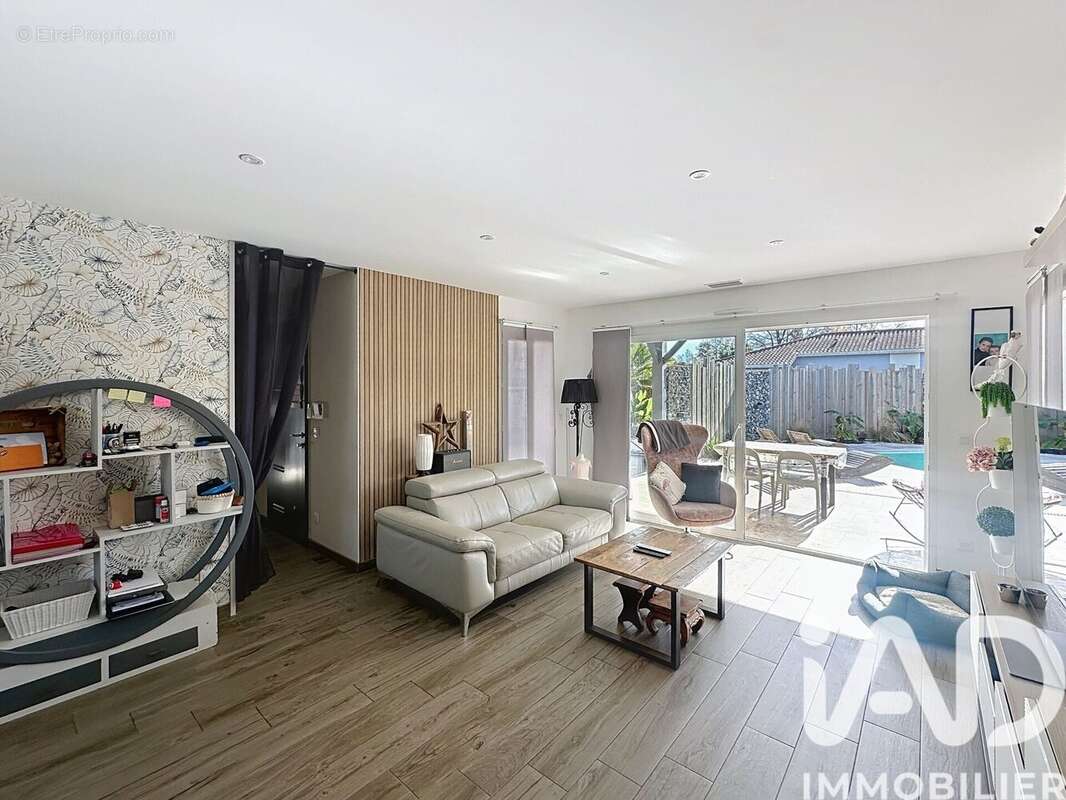 Photo 7 - Maison à POMAREZ