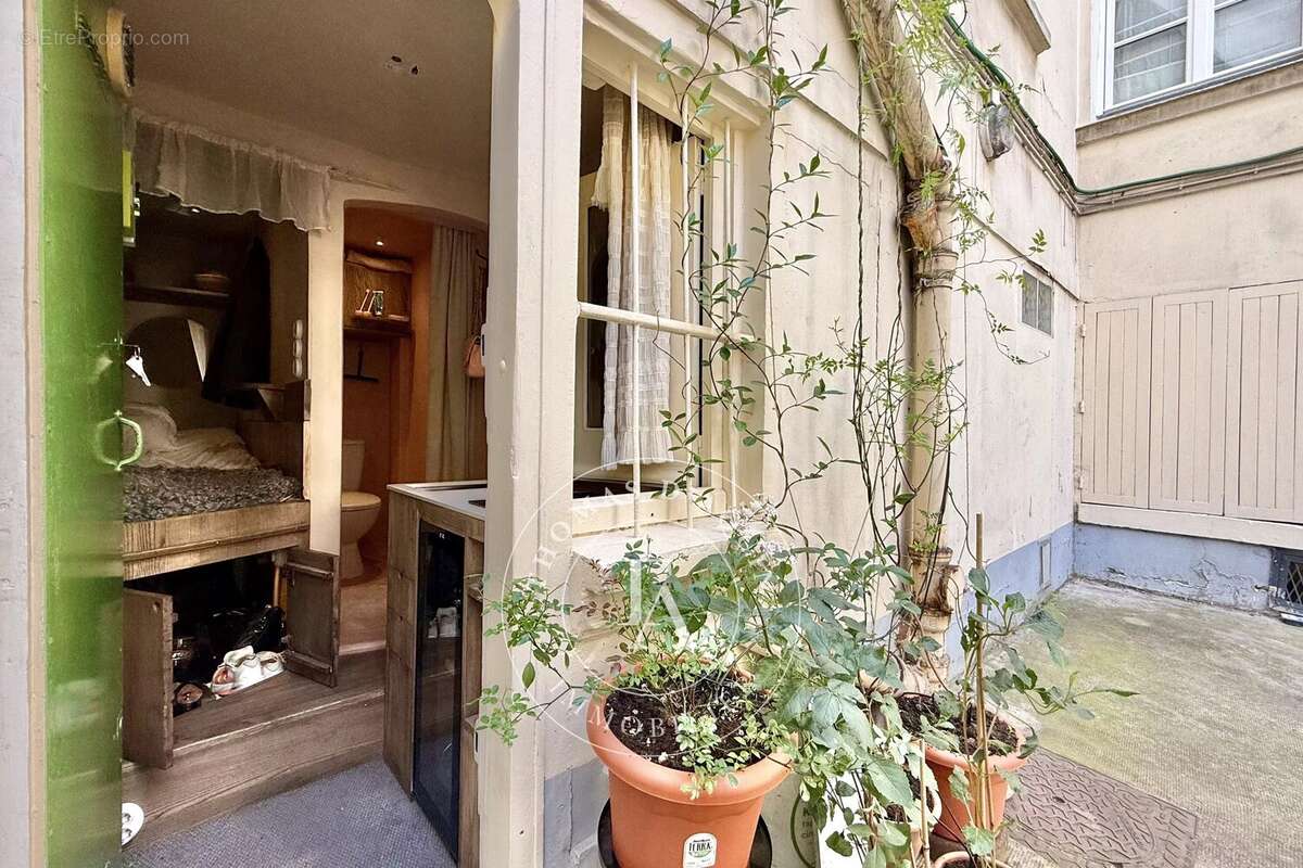 Appartement à PARIS-5E