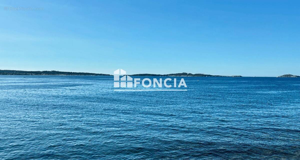 Appartement à SANARY-SUR-MER