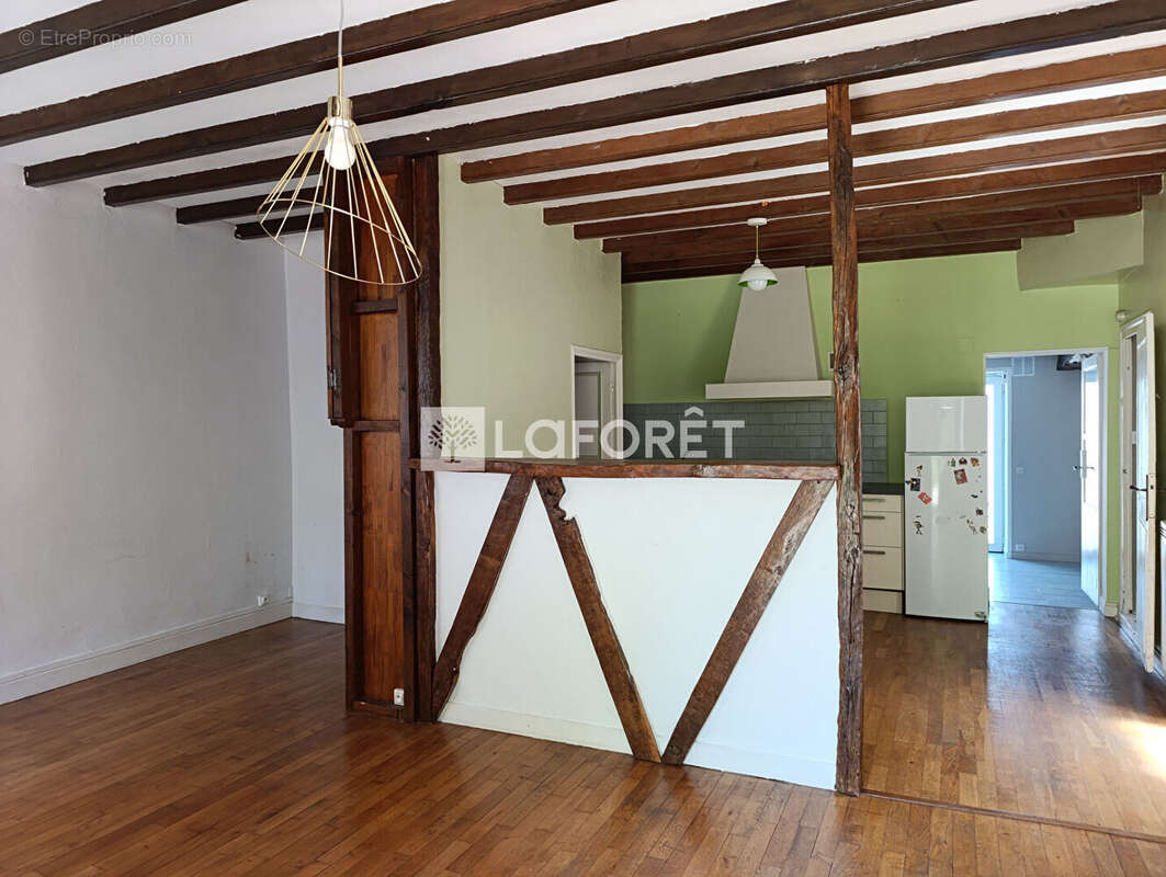 Maison, Bonnes 131m², - photo 2