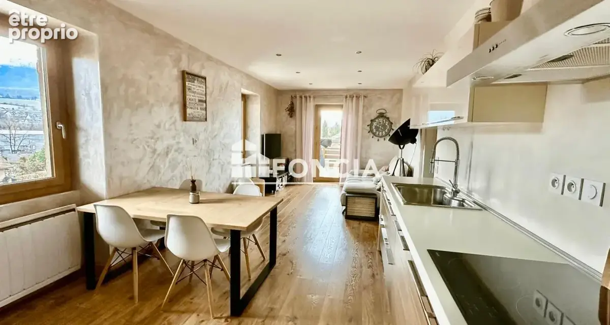 Grésy sur Aix,  appartement de Type 4 en duplex , secteur Calme , vue imprenable - photo 4