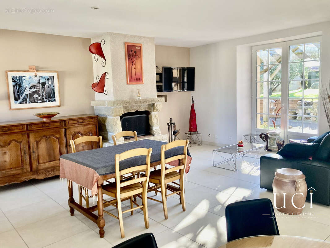 Maison 133 m² à Le Loroux-Bottereau  - photo 5