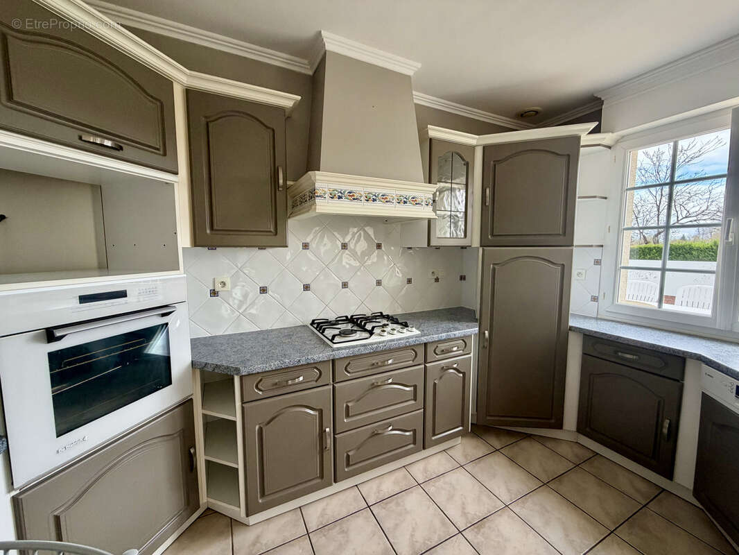 Maison à SAVONNIERES