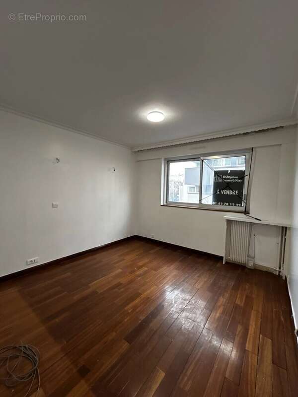 Appartement à PARIS-11E