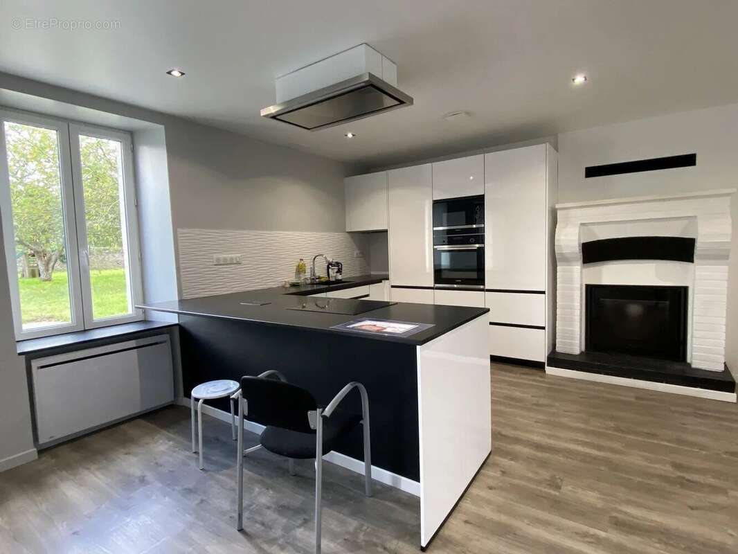 Maison à PLOUER-SUR-RANCE