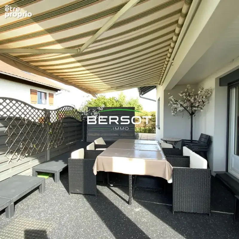 Maison familiale avec vaste terrain proche de Morteau - photo 7