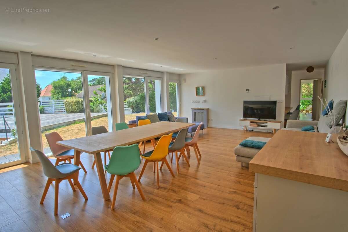 Maison 120 m² à Saint-Aubin-Sur-Mer  - photo 4