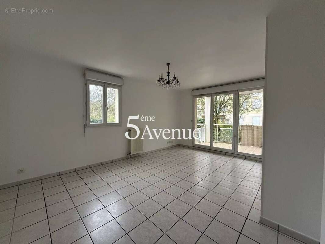 Appartement à MONTEVRAIN