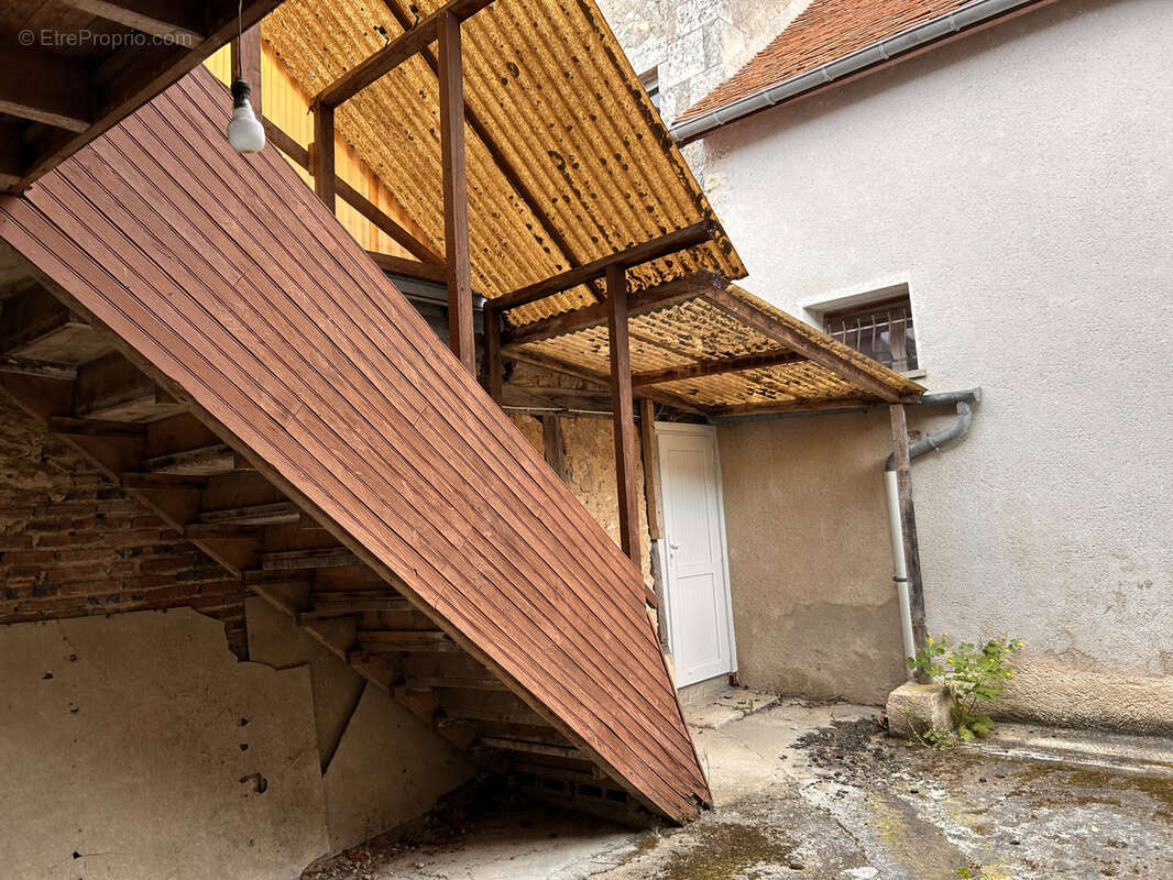 Maison à SAINT-GAULTIER