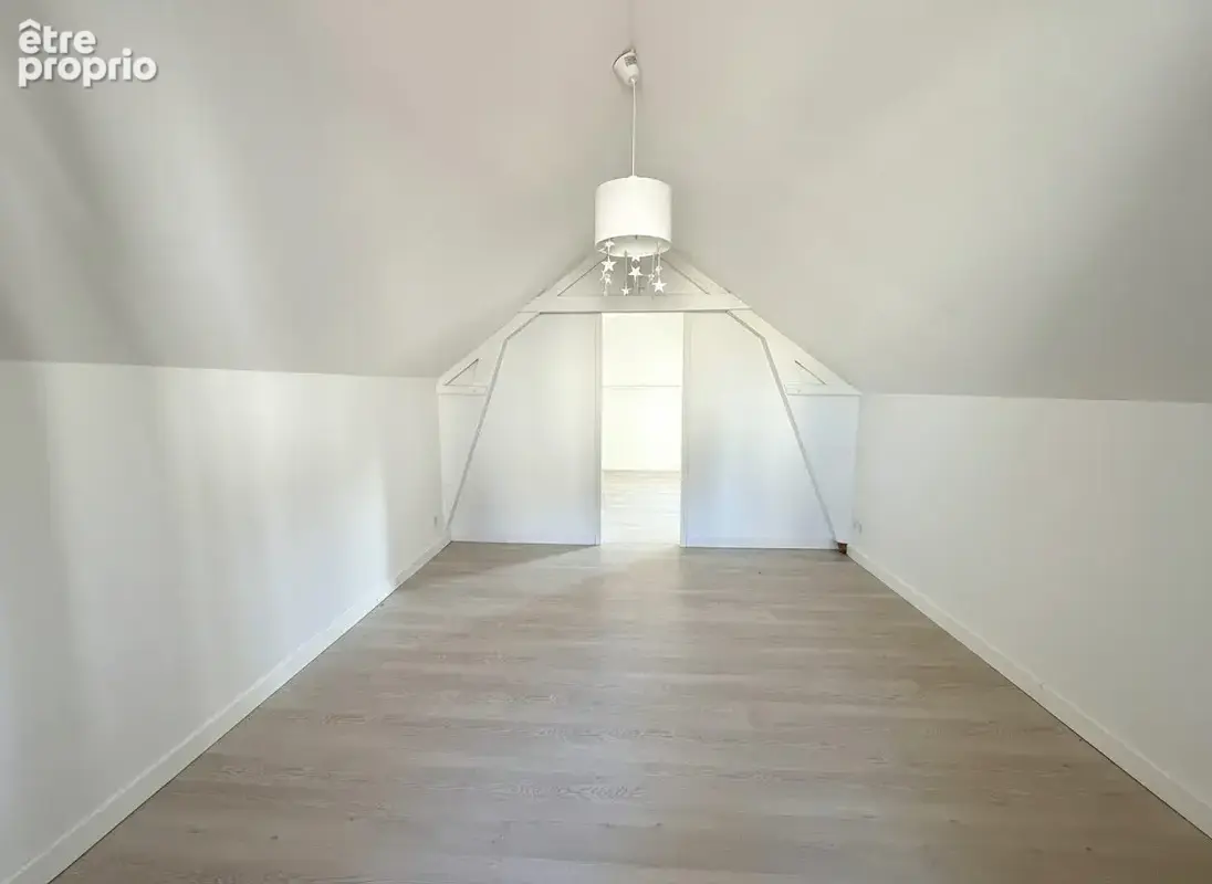 Maison 5 pièces 91 m² à vendre à Orleans (45000) - photo 7