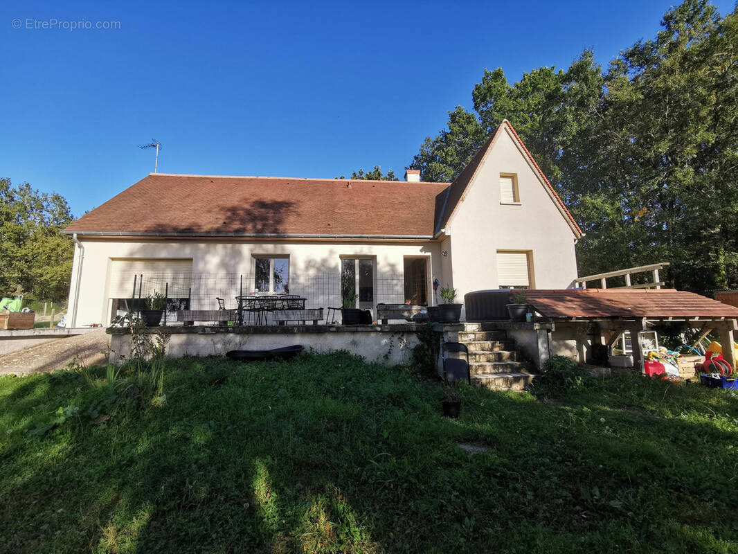 Maison à CONTINVOIR