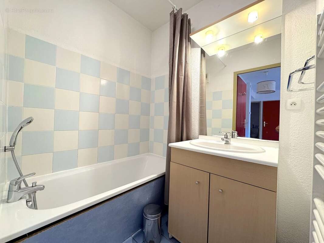 Appartement à SAINT-FRANCOIS-LONGCHAMP