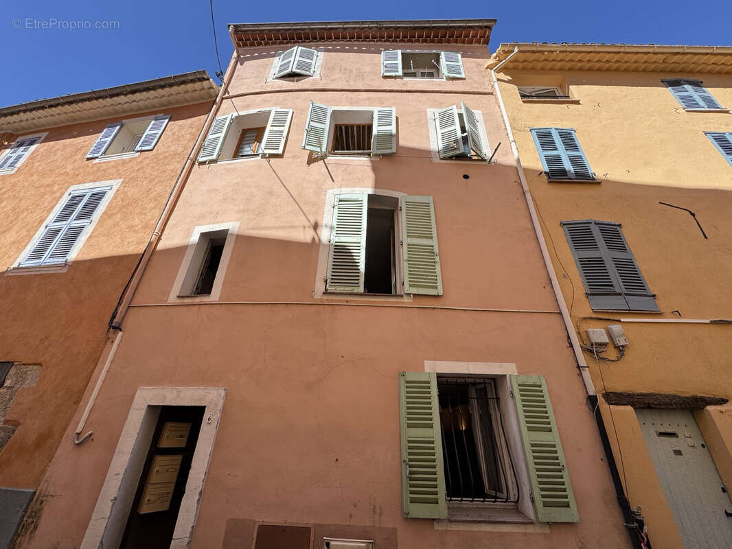 Appartement à DRAGUIGNAN