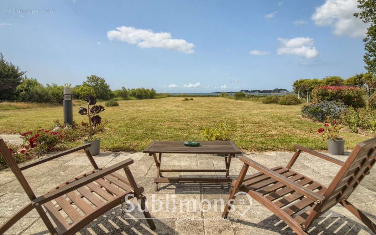 Maison à LOCMARIAQUER