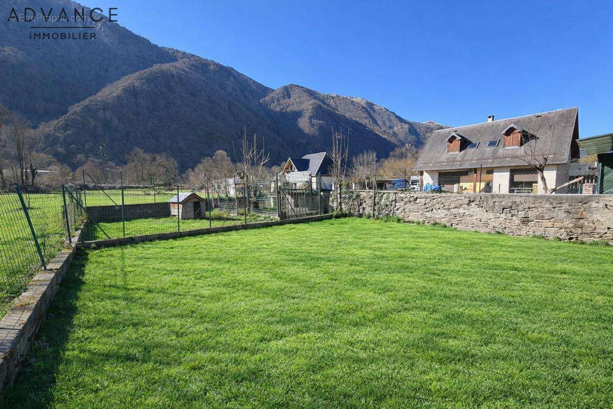 Maison à SALLES-ET-PRATVIEL