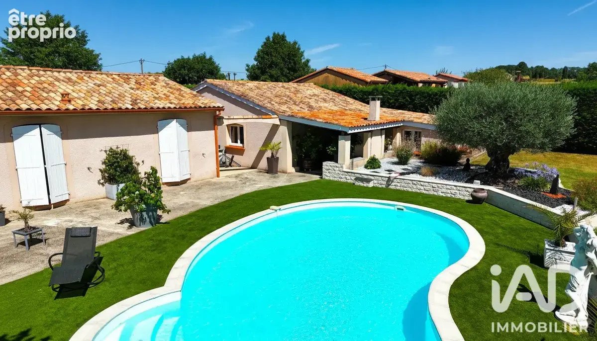 Photo 1 - Maison à ANGEVILLE