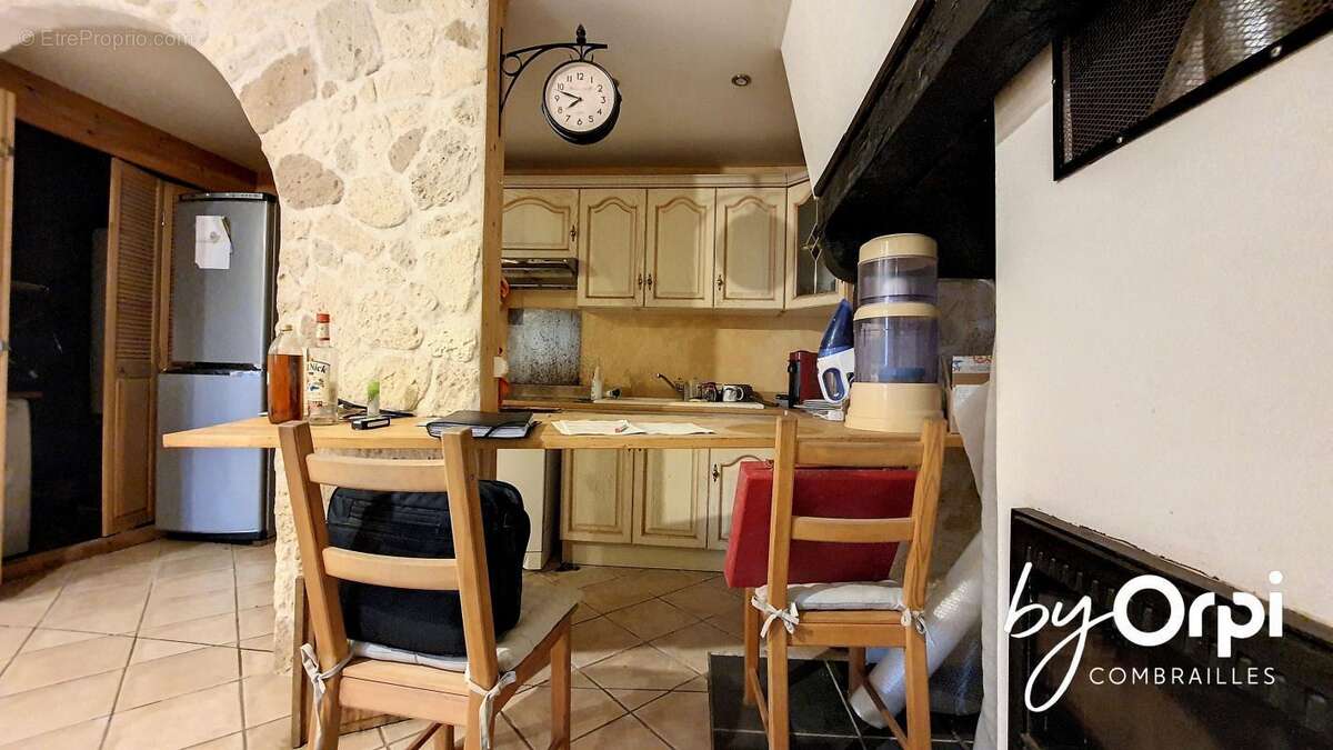 Maison à VERNEUGHEOL