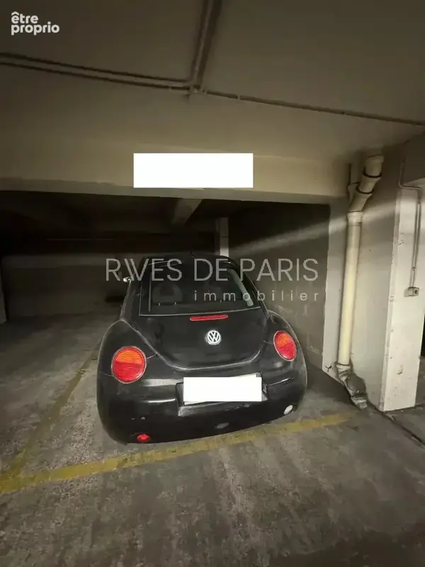 Photo Parking à Paris-11e au prix de 29 000€