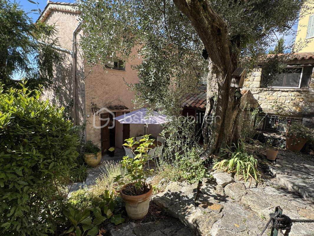 Maison à GRASSE