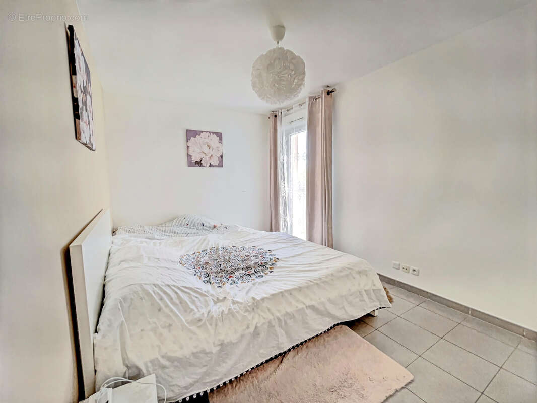 Appartement à MARSEILLE-10E