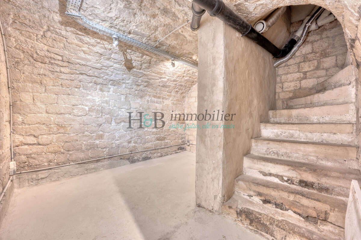 Appartement à PARIS-11E