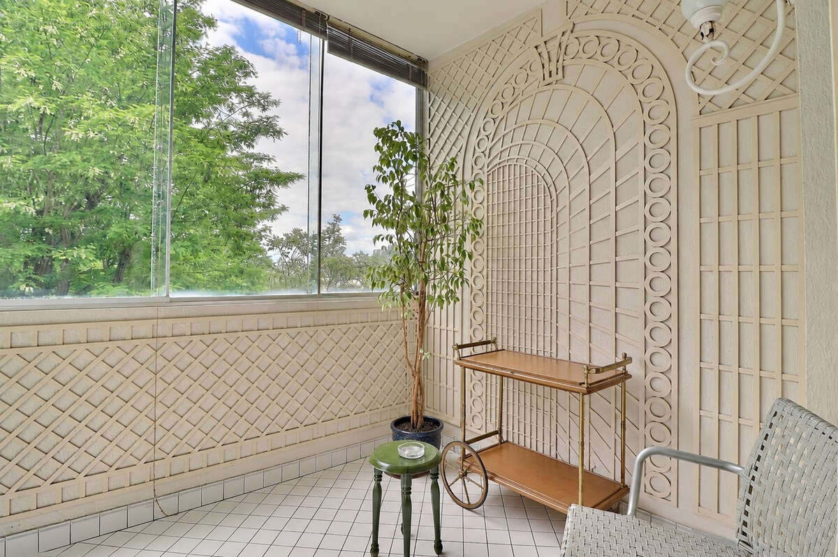 EXCLUSIVITE - CHAMBOURCY - Appartement de 87.64m² au 2ème étage. - photo 4