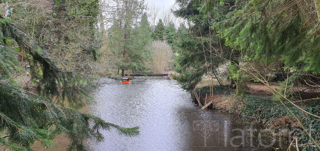 Terrain à NOISY-SUR-ECOLE