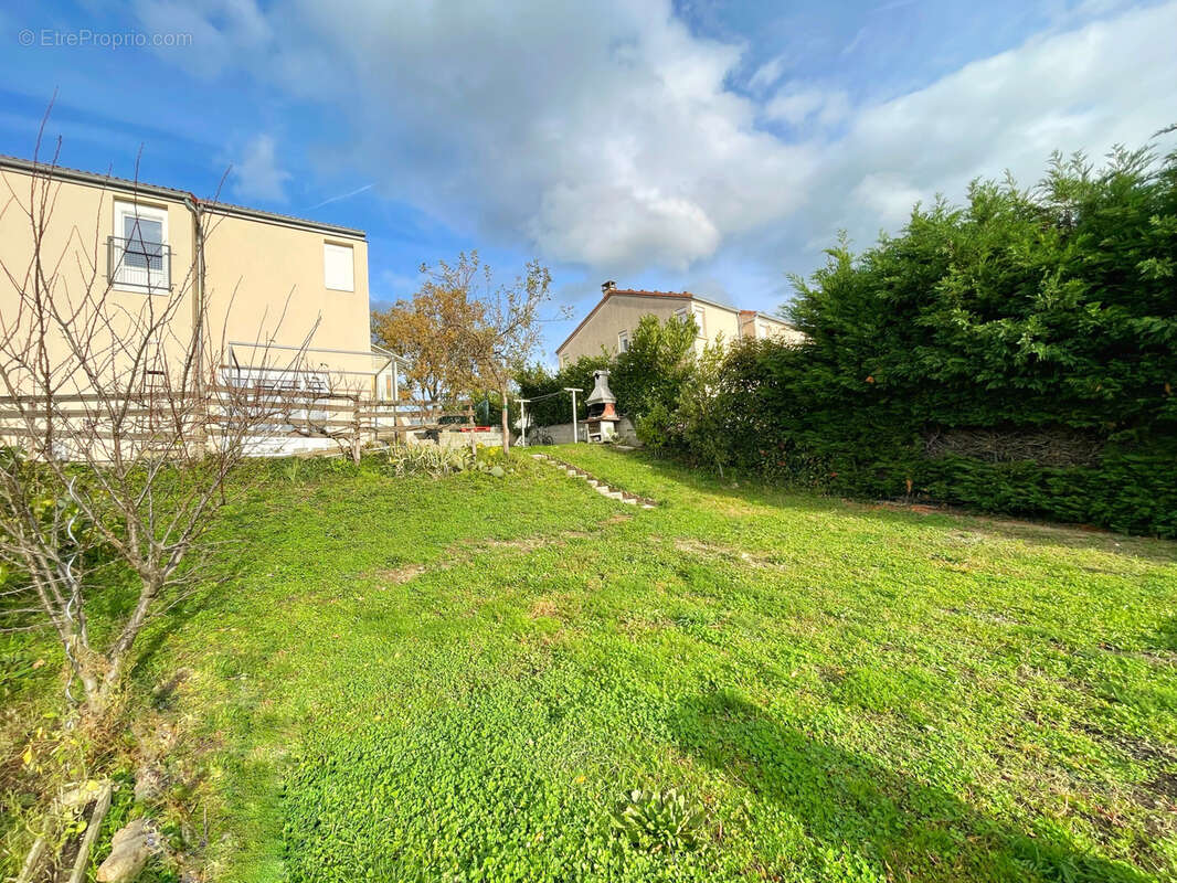 Maison à GIVORS