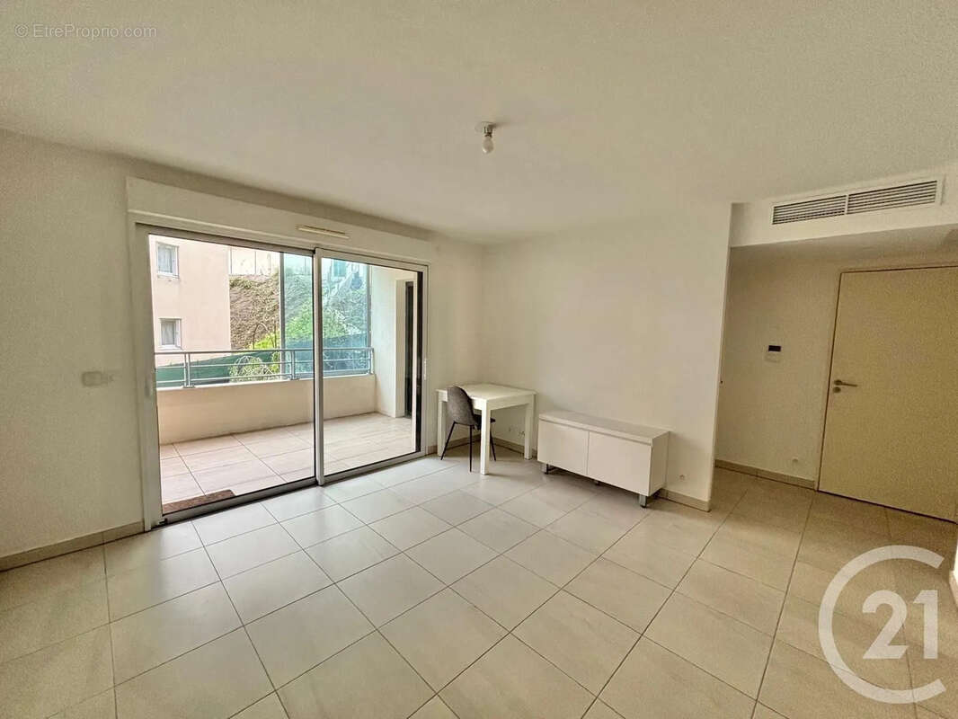 Appartement à BEAUSOLEIL