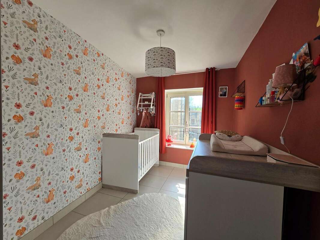 Maison 110 m² à Rodemack  - photo 8