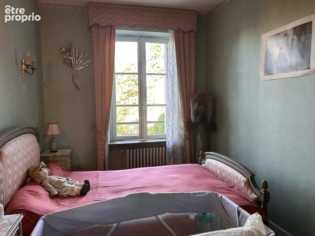 A VENDRE - Maison T5 avec garage, jardin et dépendance à Saint-Gaultier - photo 7
