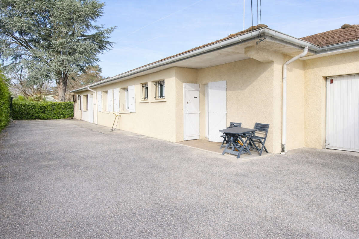 Maison à CHAVANOZ